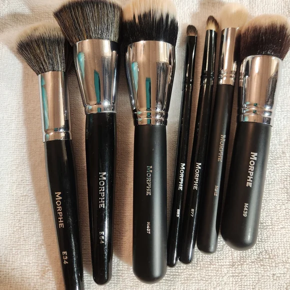 Morphe Professional Makeup Brush Set - Black and Silver - Picture 1 of 3
